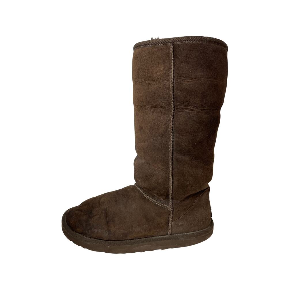 UGG Brown Sheepskin Suede Leather Round Toe Classic Tall II Winter Boots Size 9